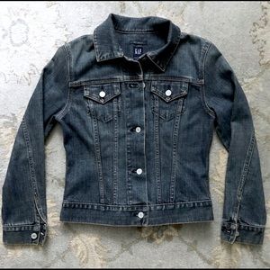 Vintage ‘03 GAP Medium Wash Jean Jacket